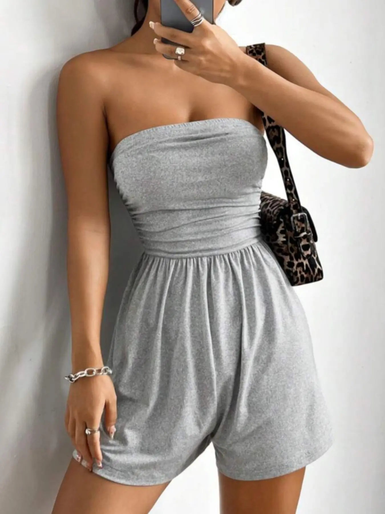 Lovelywholesale，Women'S Plain Leopard Print Sleeveless Fitted Tube Romper, Casual Fashion Strapless Romper for Spring and Summer, Women'S Clothes for Daily Wear Womenswear